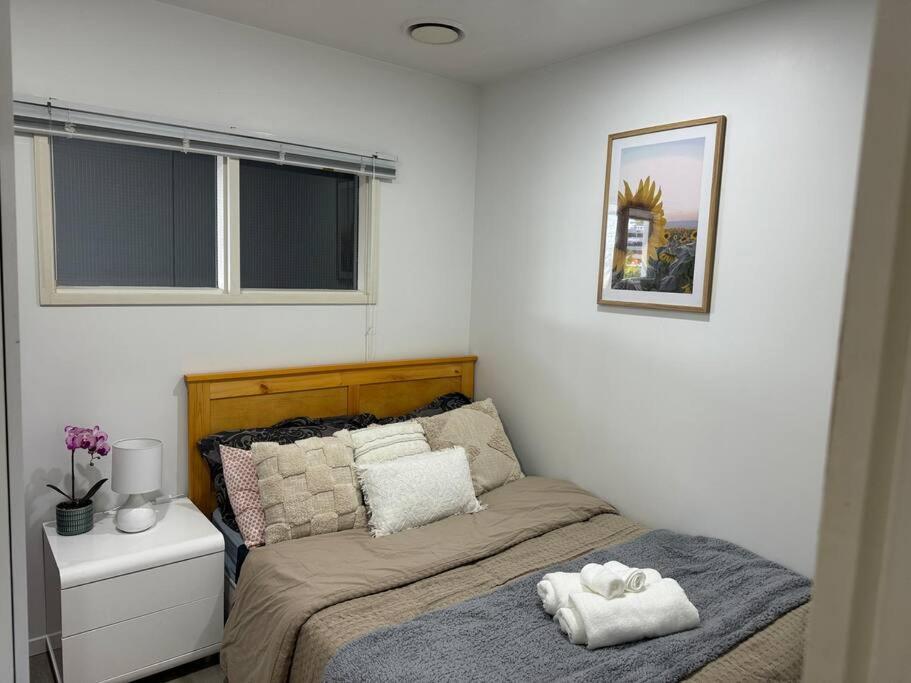 Immaculate 3 Bd 2 Bth Apartment -Free Carpark & Pool โอ๊คแลนด์ ภายนอก รูปภาพ
